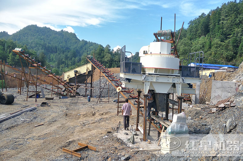 制砂生產(chǎn)線客戶現(xiàn)場(chǎng) 制砂生產(chǎn)線客戶現(xiàn)場(chǎng)